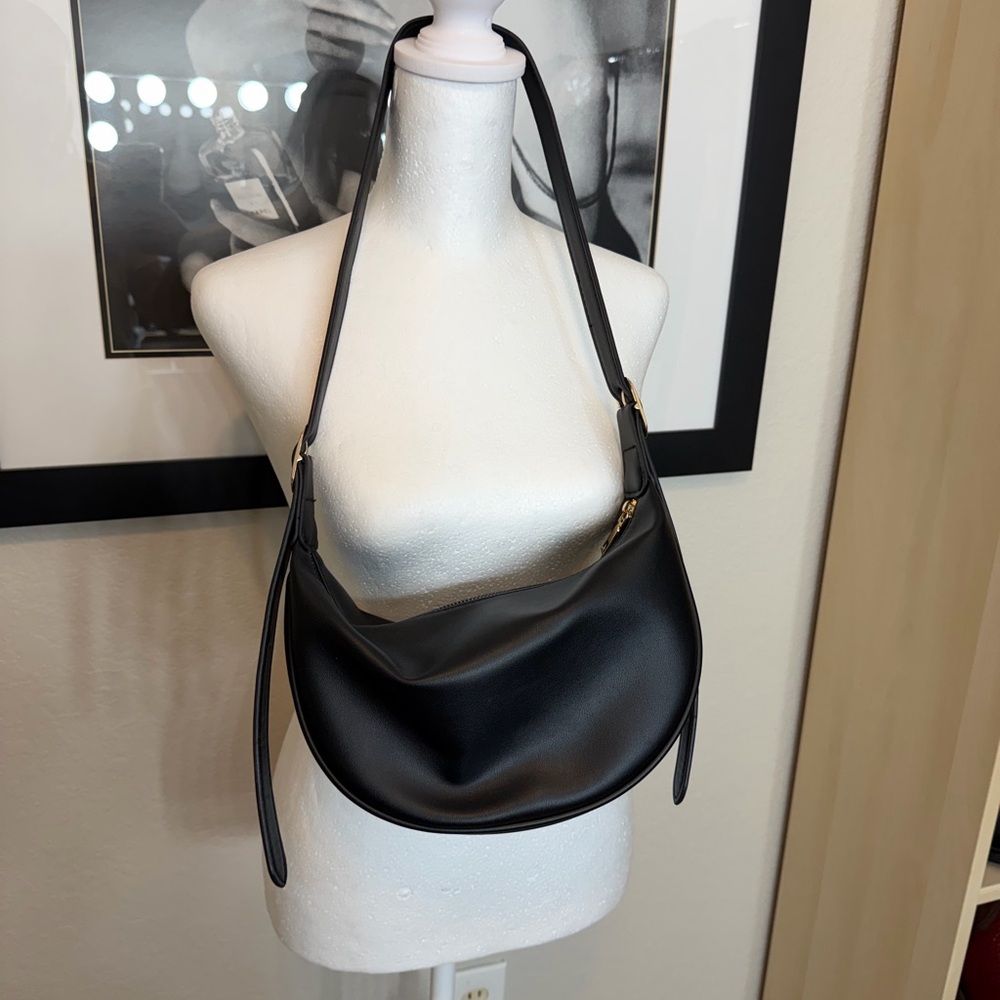 Black Shoulder Bag